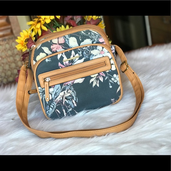 jacklyn smith Handbags - ‼️LAST CHANCE‼️ JACLYN SMITH bag❤️